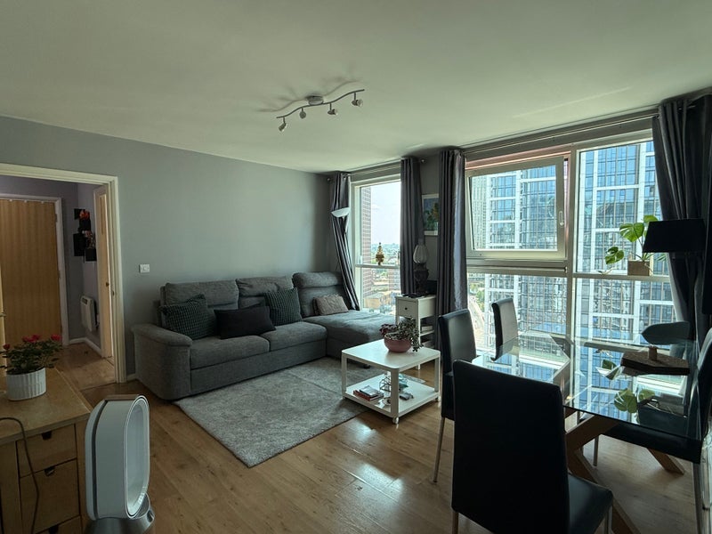 Flat Wandsworth Road in Greater London