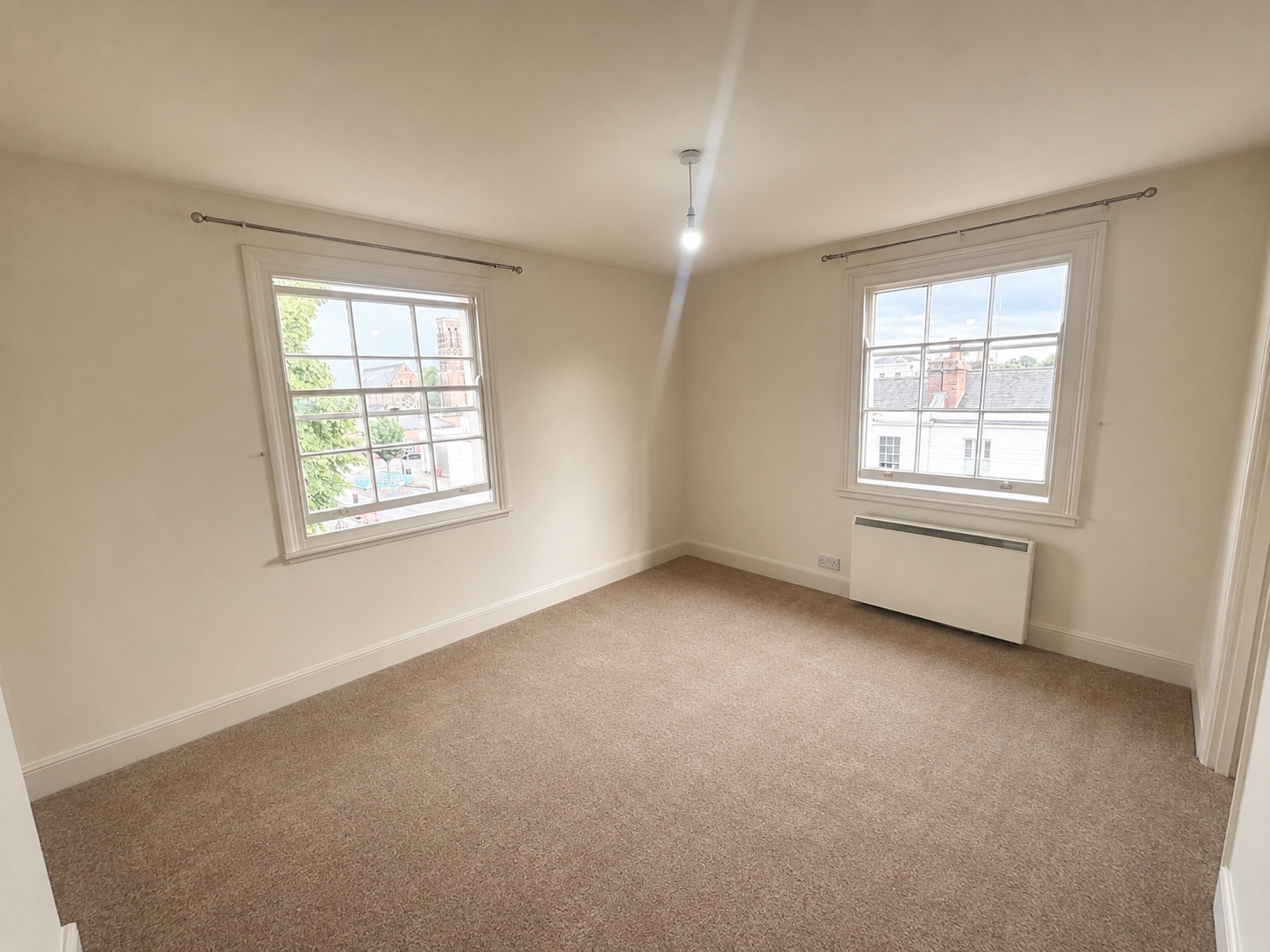 Flat Portland Place East in Royal Leamington Spa