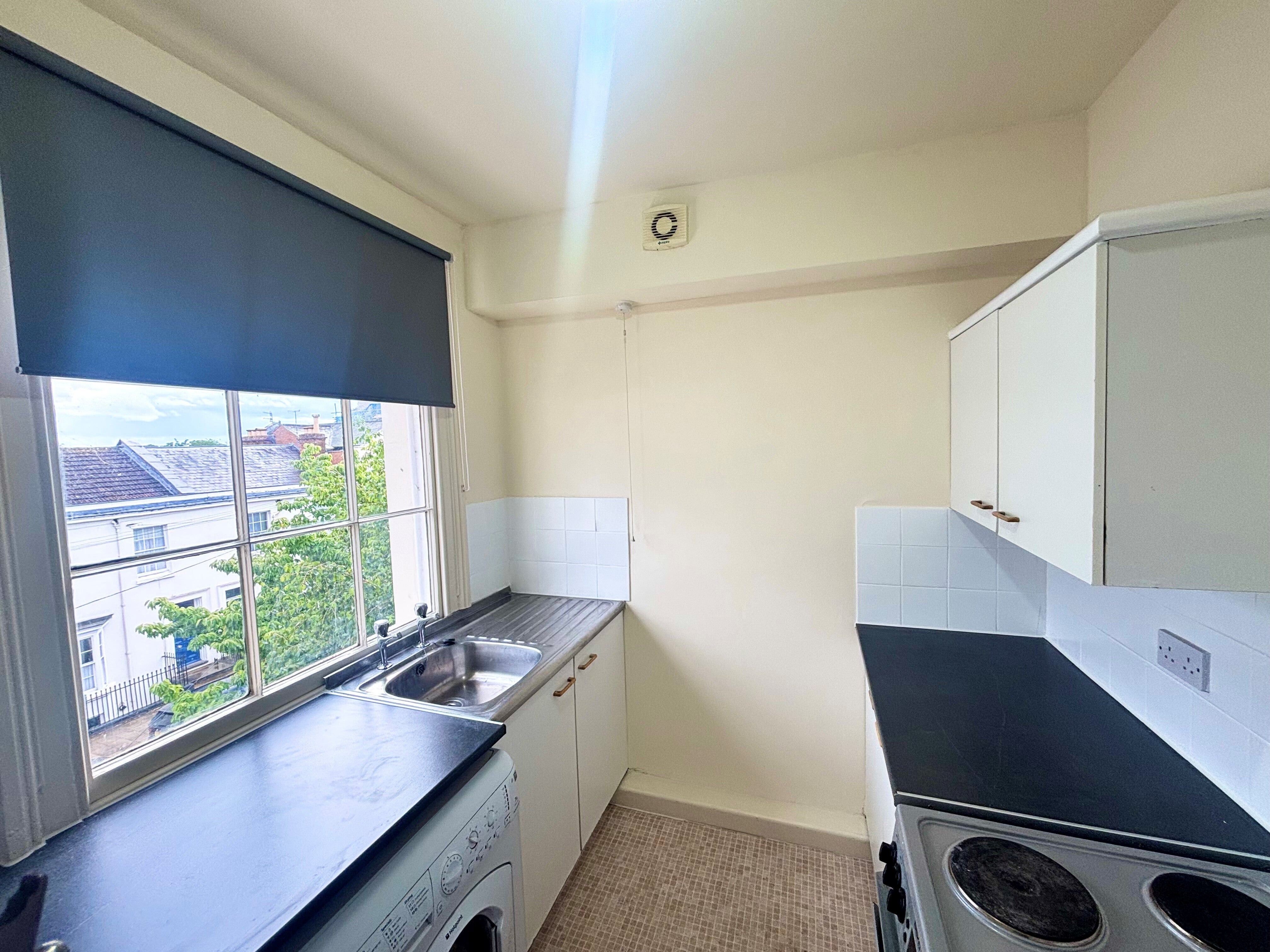 Flat Portland Place East in Royal Leamington Spa