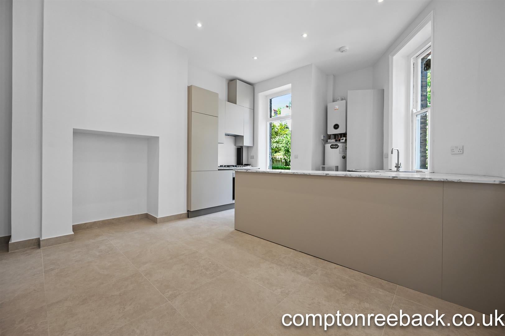 Flat Castellain Road in City of Westminster