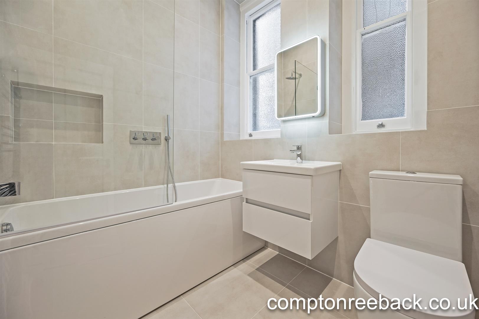 Flat Castellain Road in City of Westminster