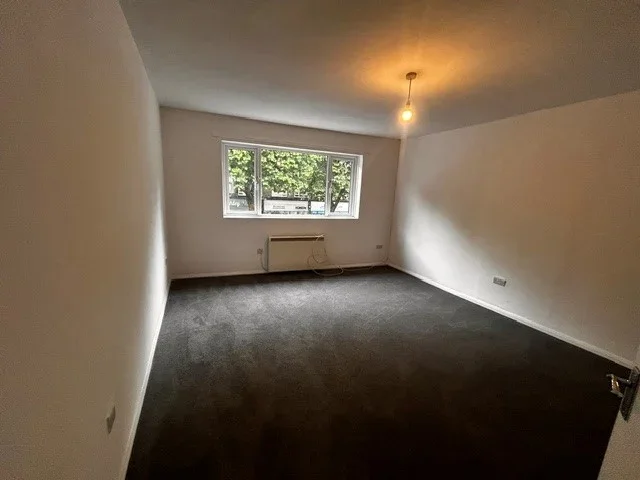 Flat Queensway in Milton Keynes