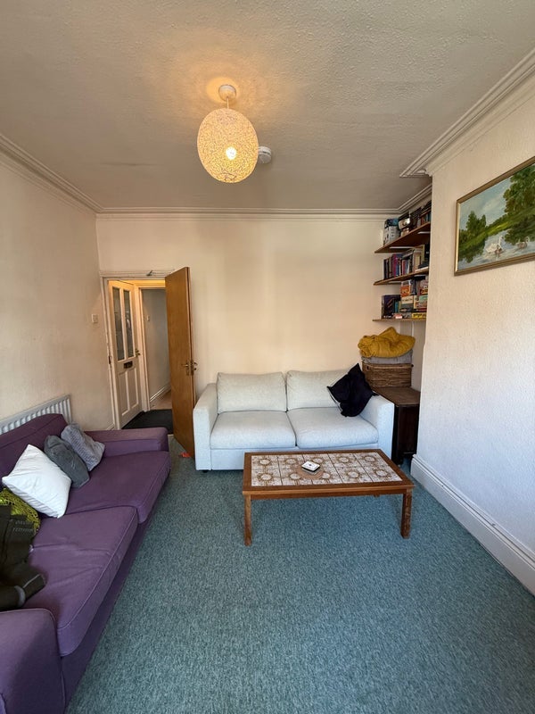 Room Newington Road in Sheffield
