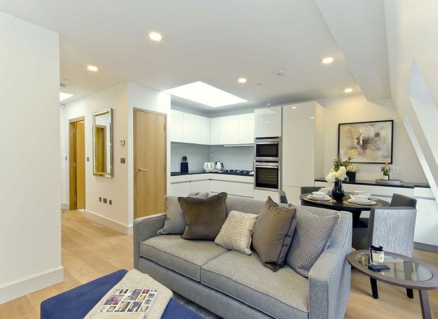Flat Bruton Place in London