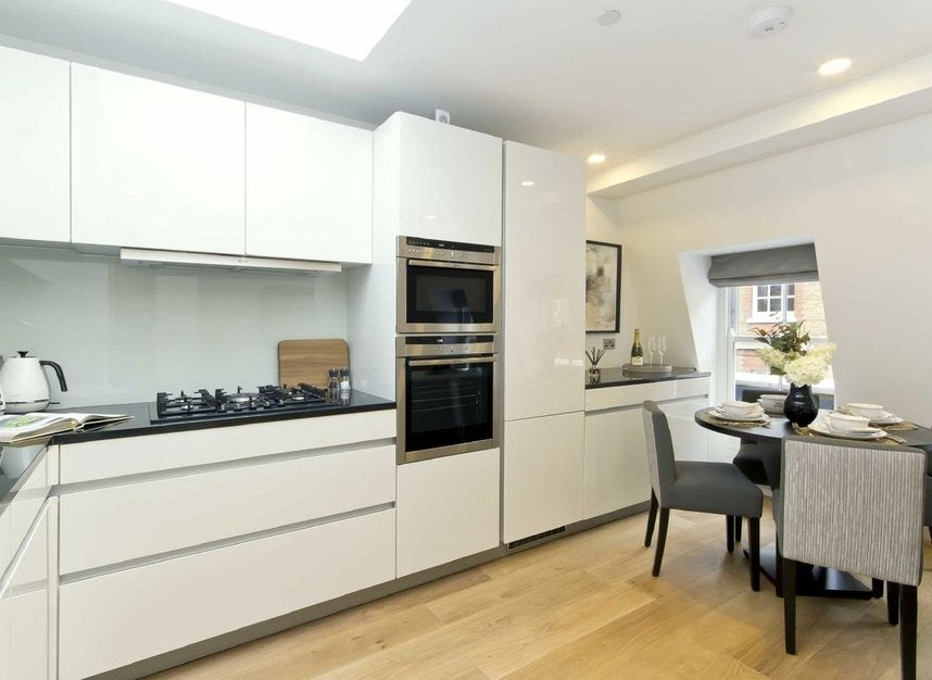 Flat Bruton Place in London