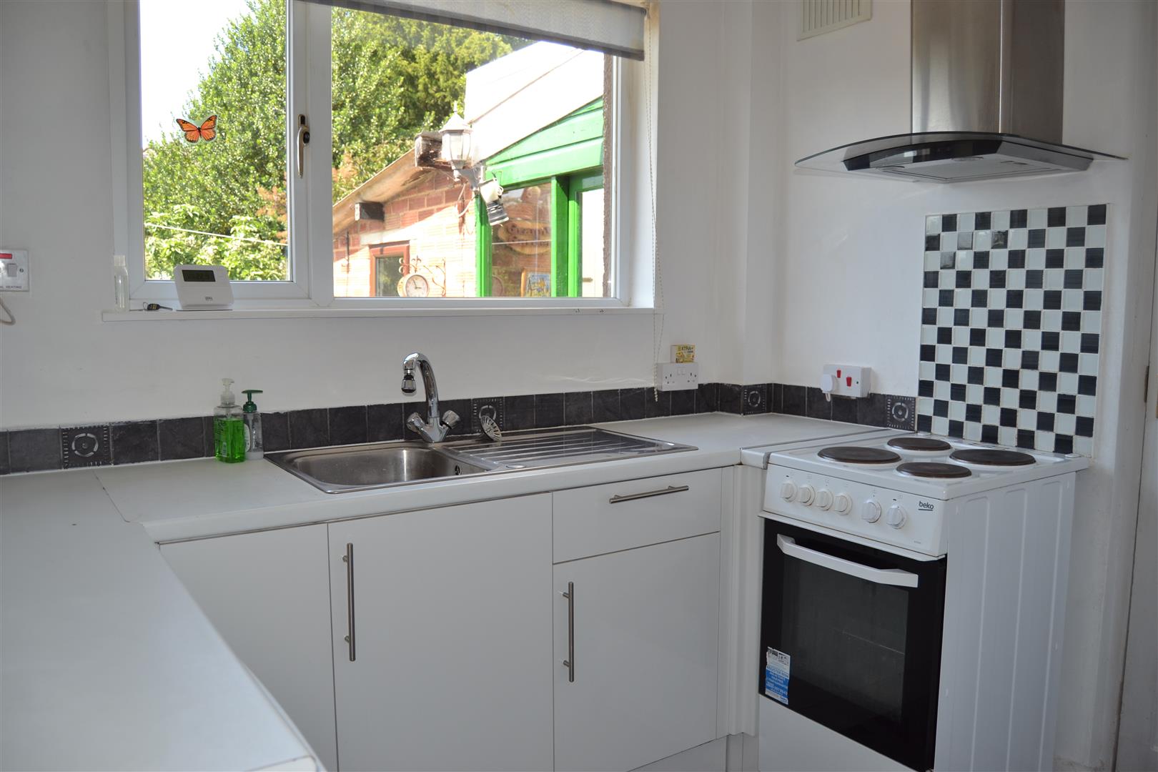 House Fir Tree Walk in Harborough