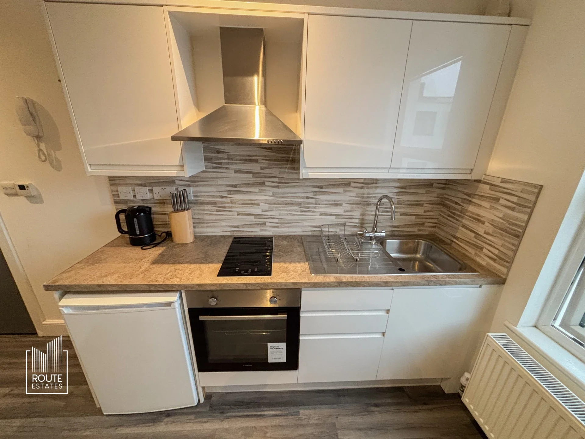 Flat Stamford Hill in Greater London