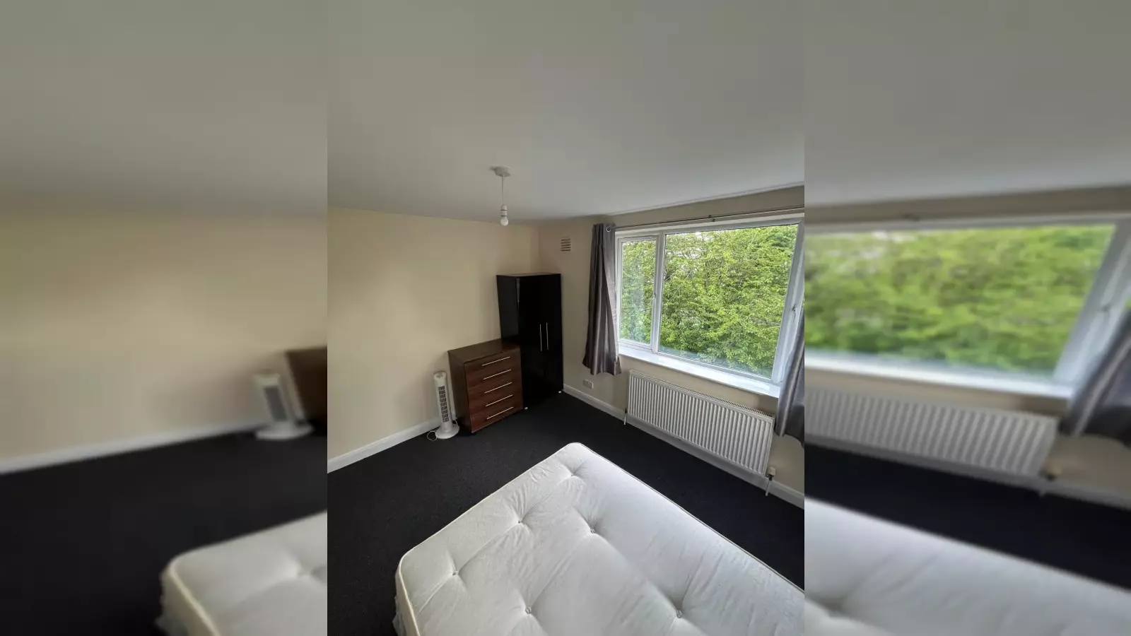 Flat Cavell Street in Greater London