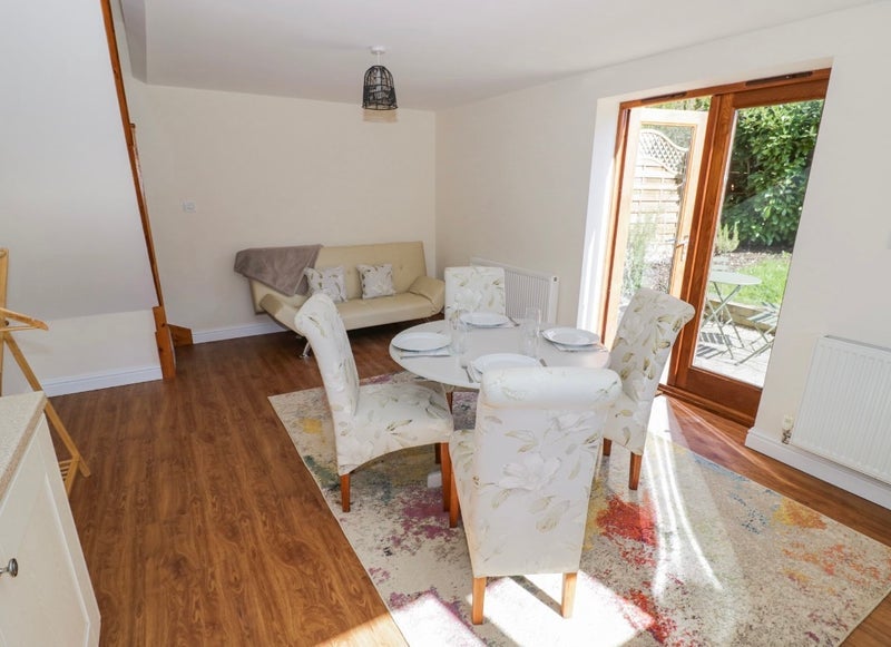 Flat Evesham Road in Stratford-on-Avon