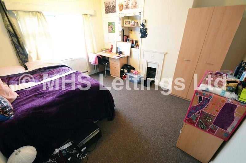 Room Back Mayville Avenue in Leeds