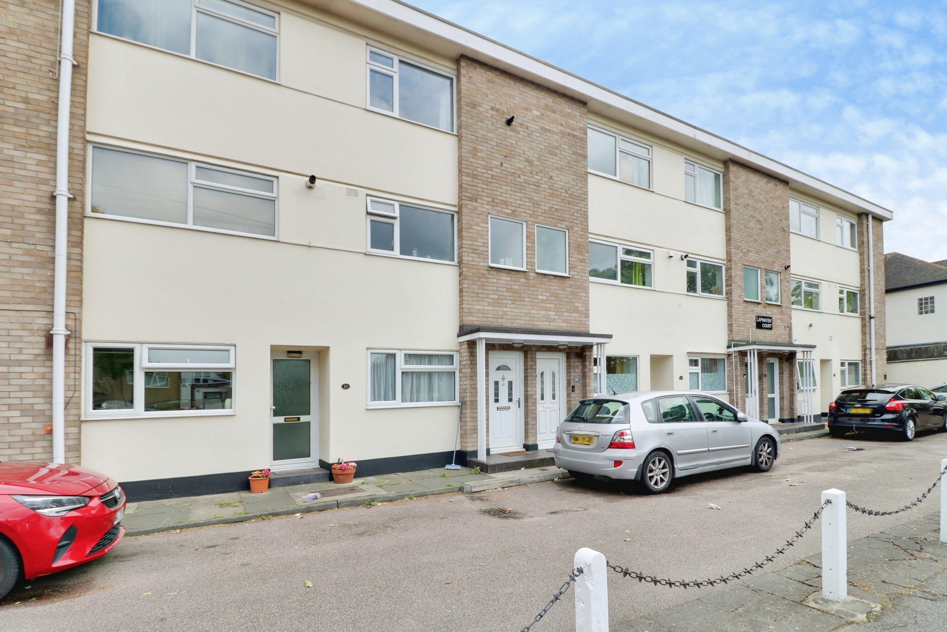Flat London Road in Southend-on-Sea