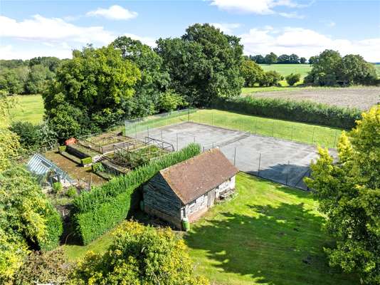 House Bordon Close in Basingstoke and Deane