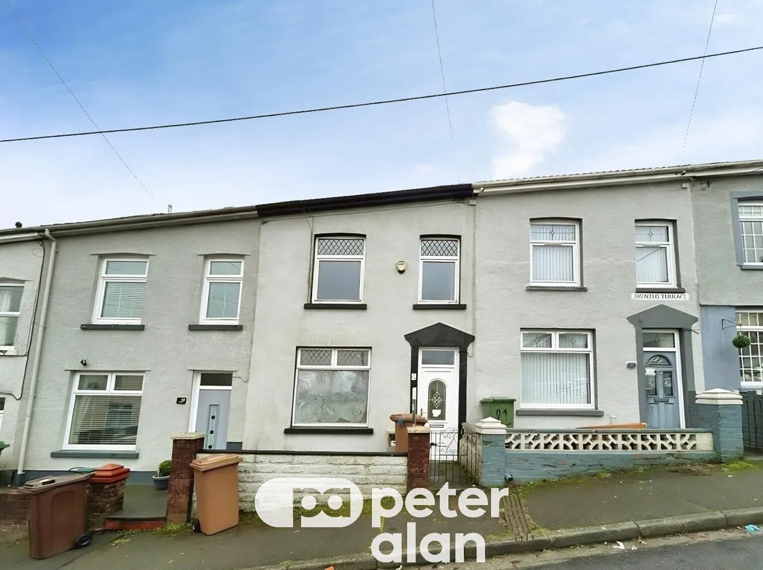 House Brynteg Terrace in Bargoed