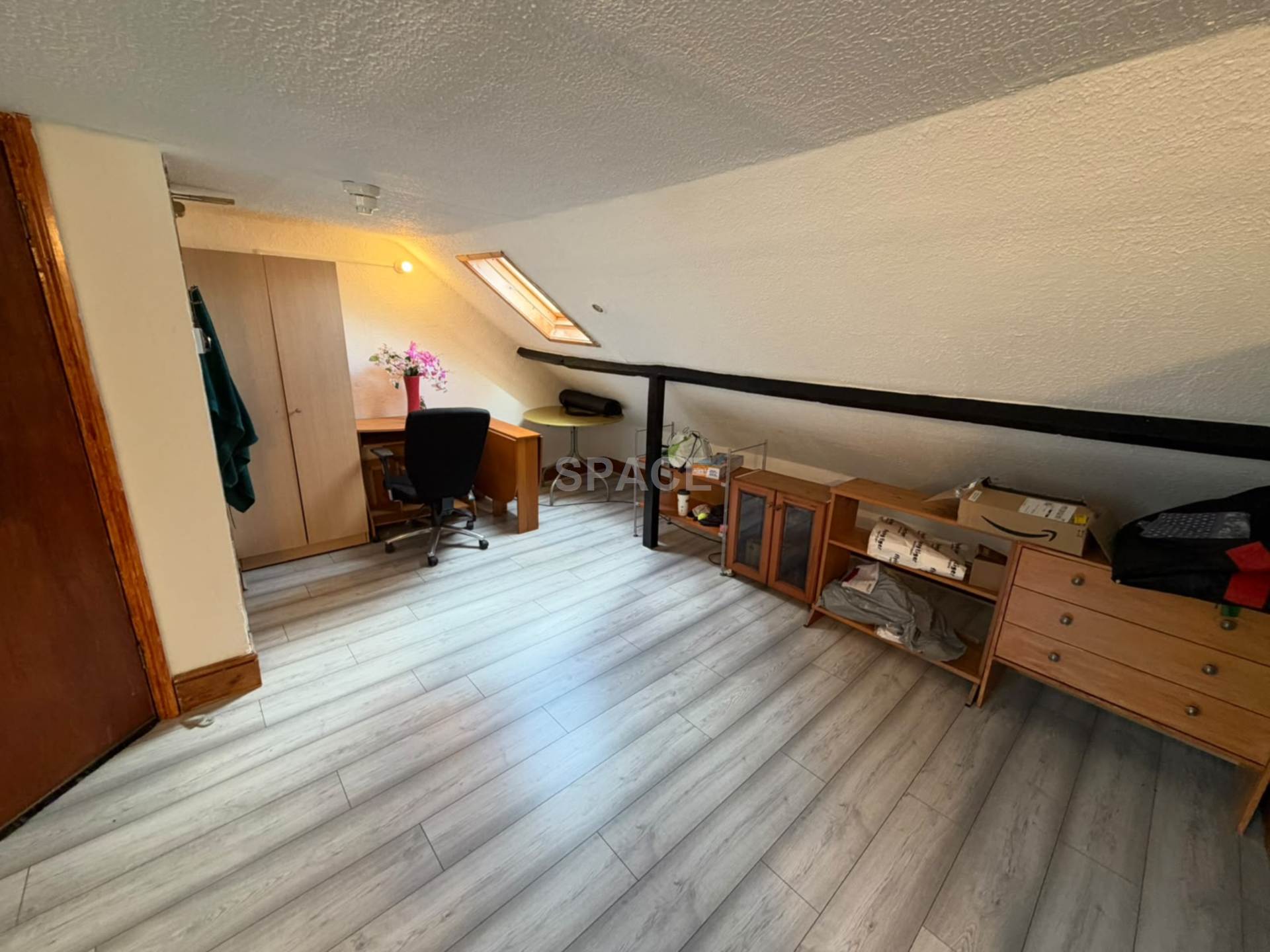 Flat Zinzan Street in Reading