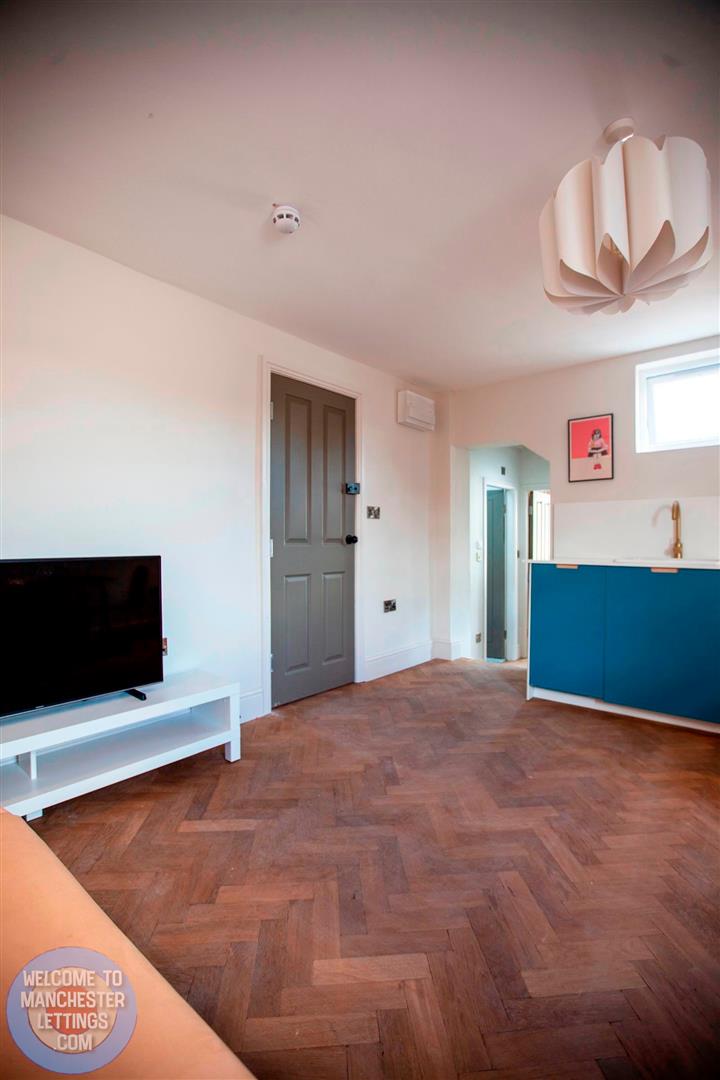 Flat Albert Road in Manchester