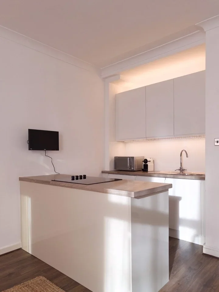 Flat Tenter Ground in Greater London