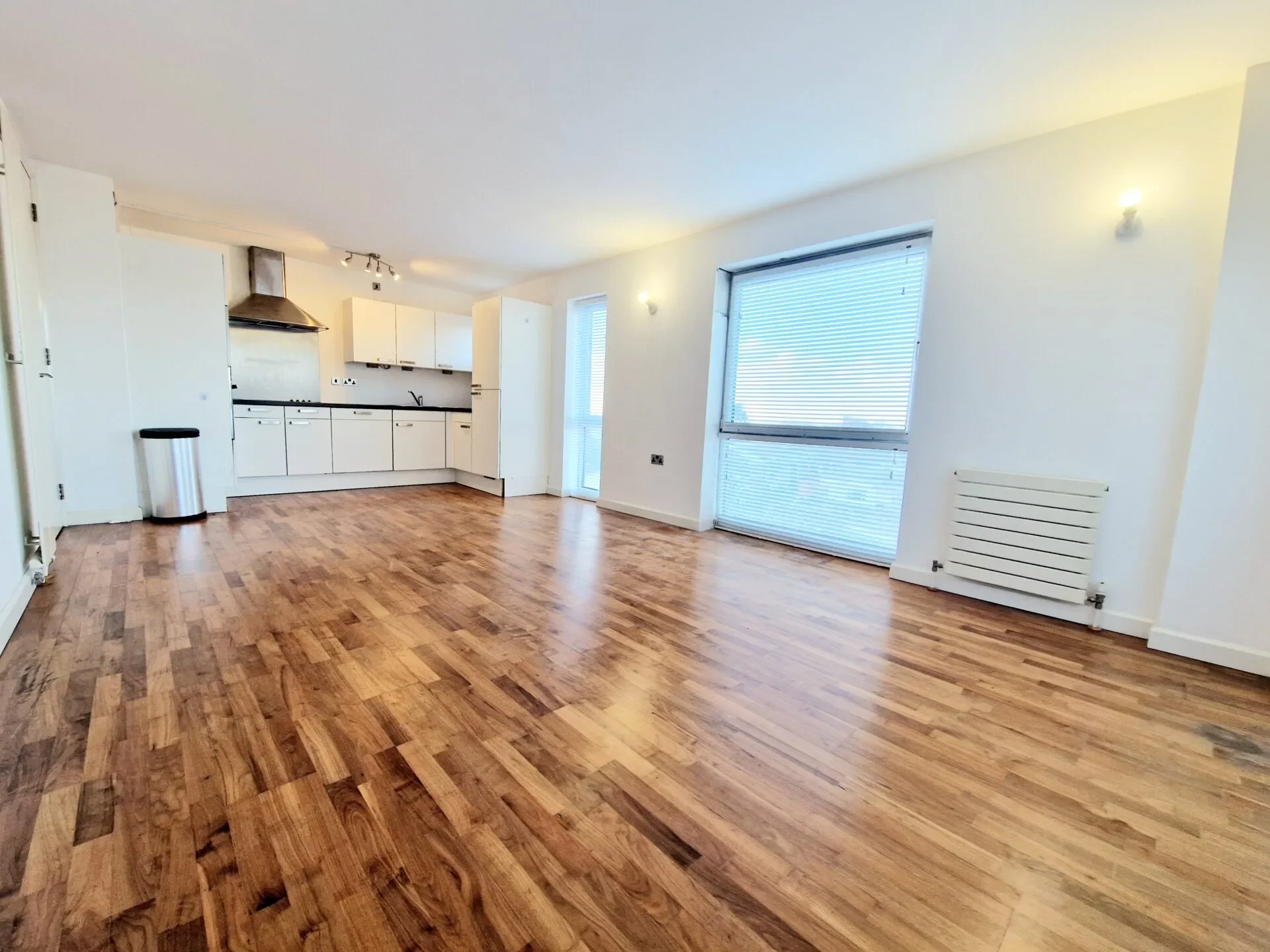 Flat Fairfax Road in Prestwich