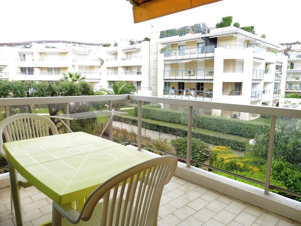 Appartement Avenue de la Gaude à Cagnes-sur-Mer