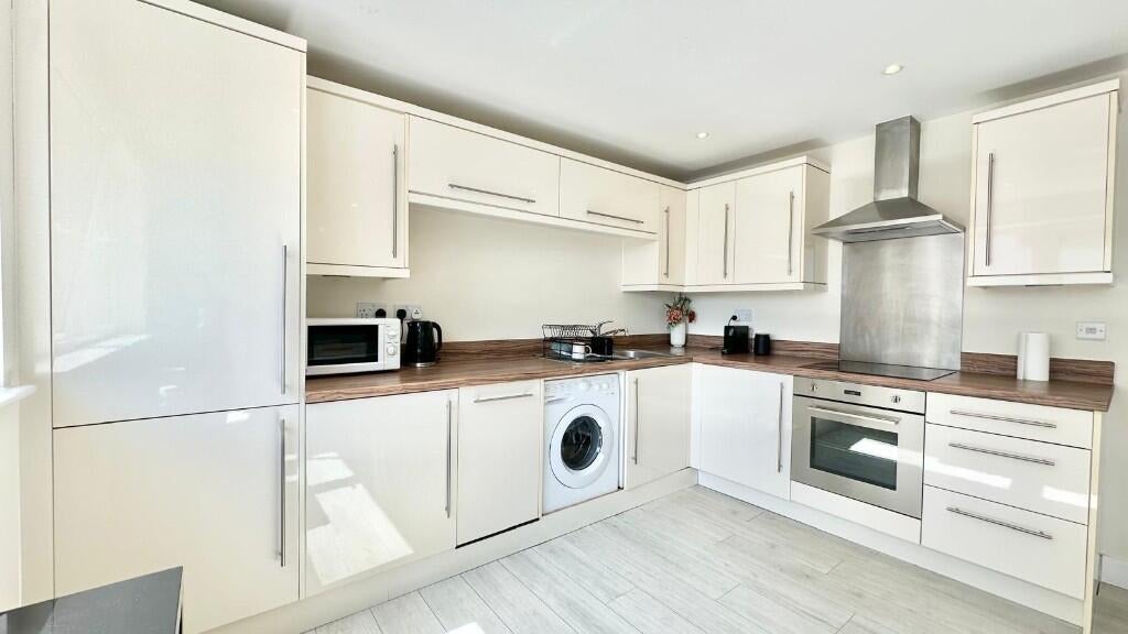 Flat Basin Approach in Greater London