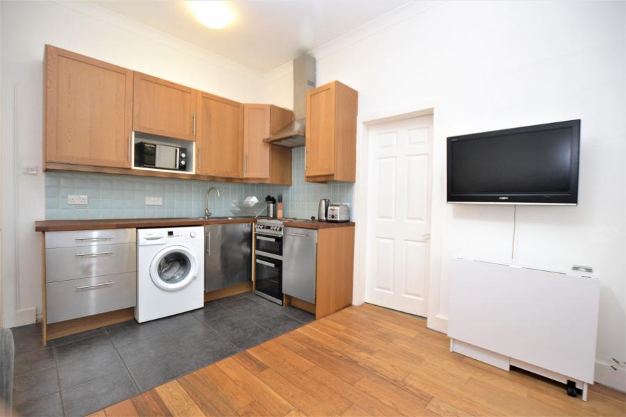 Flat North Junction Street in City of Edinburgh
