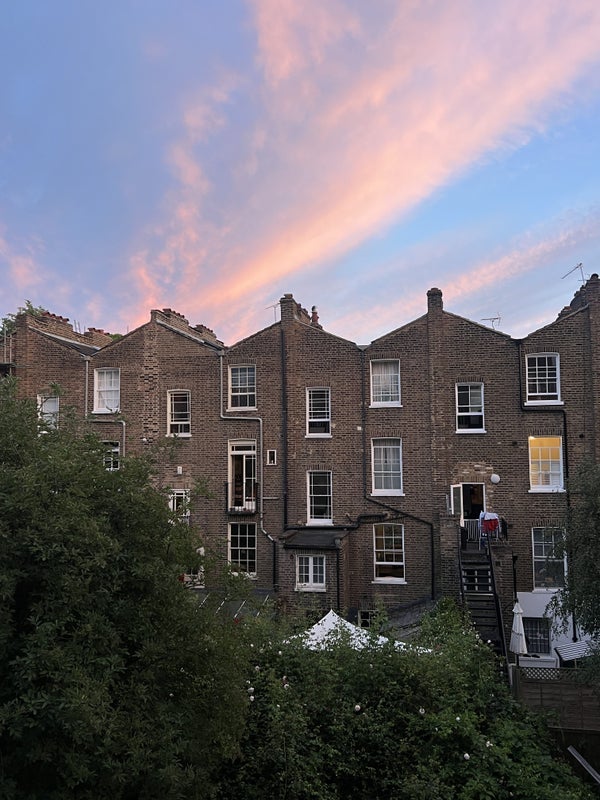 Room Northchurch Road in Greater London