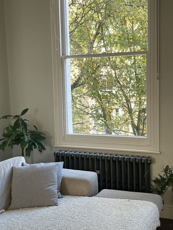 Room Northchurch Road in Greater London