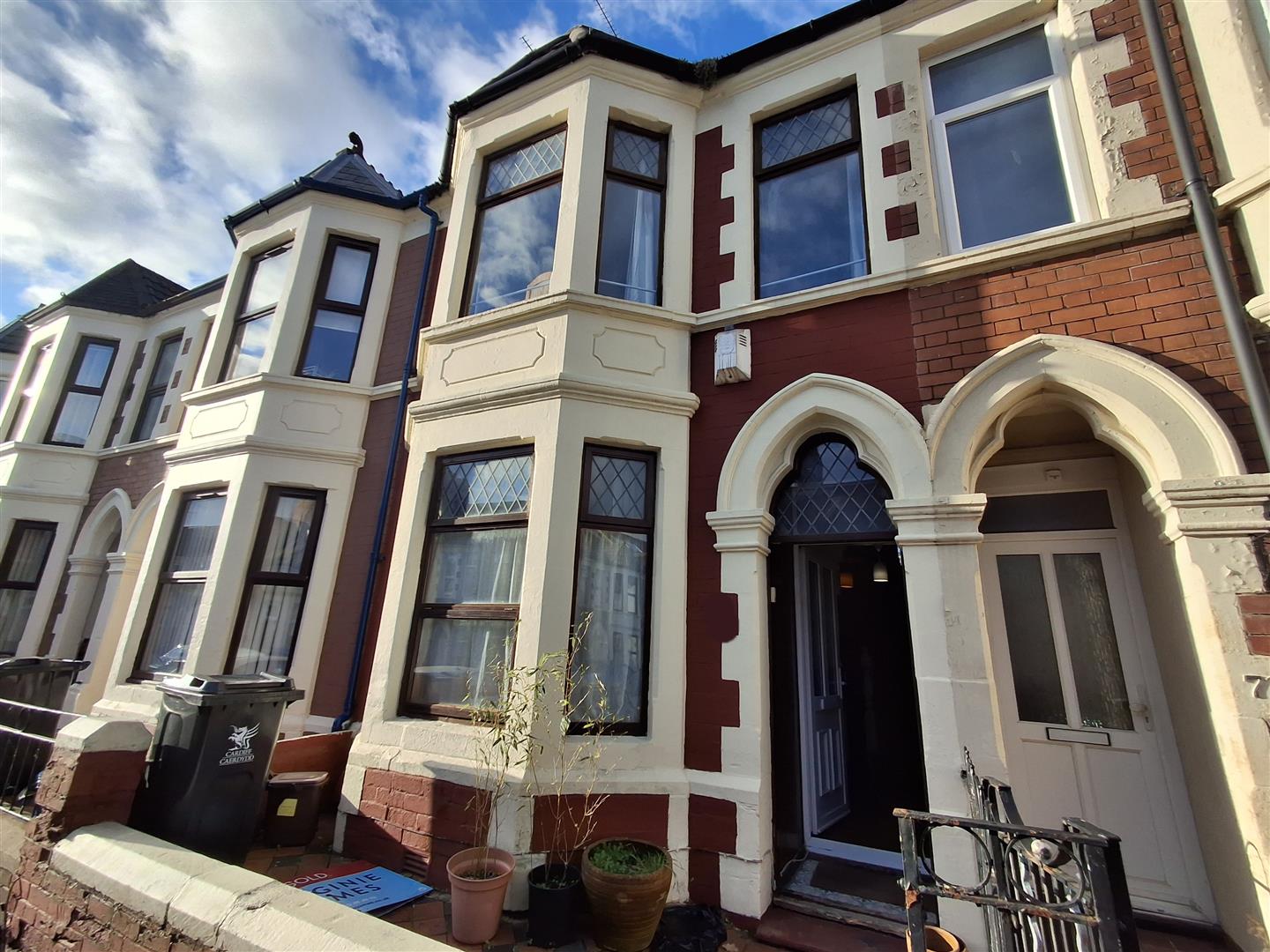 House Dogfield Street in Cardiff