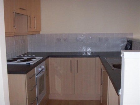 Flat Grosvenor Wharf Road in Ellesmere Port