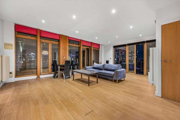 Flat Fitzwilliam Mews in Greater London