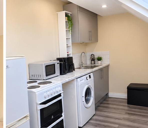 Flat Woodstock Avenue in Greater London