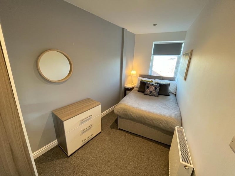 Room Bayham Street in Greater London