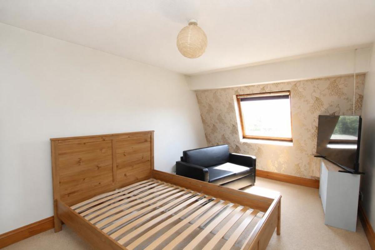 Flat Filton Avenue in Bristol