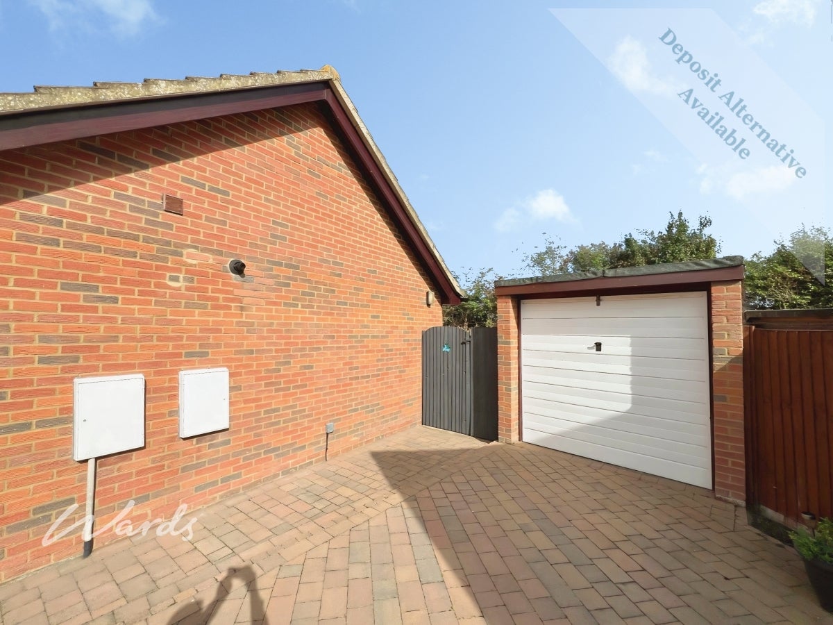 House Selbey Close in Canterbury