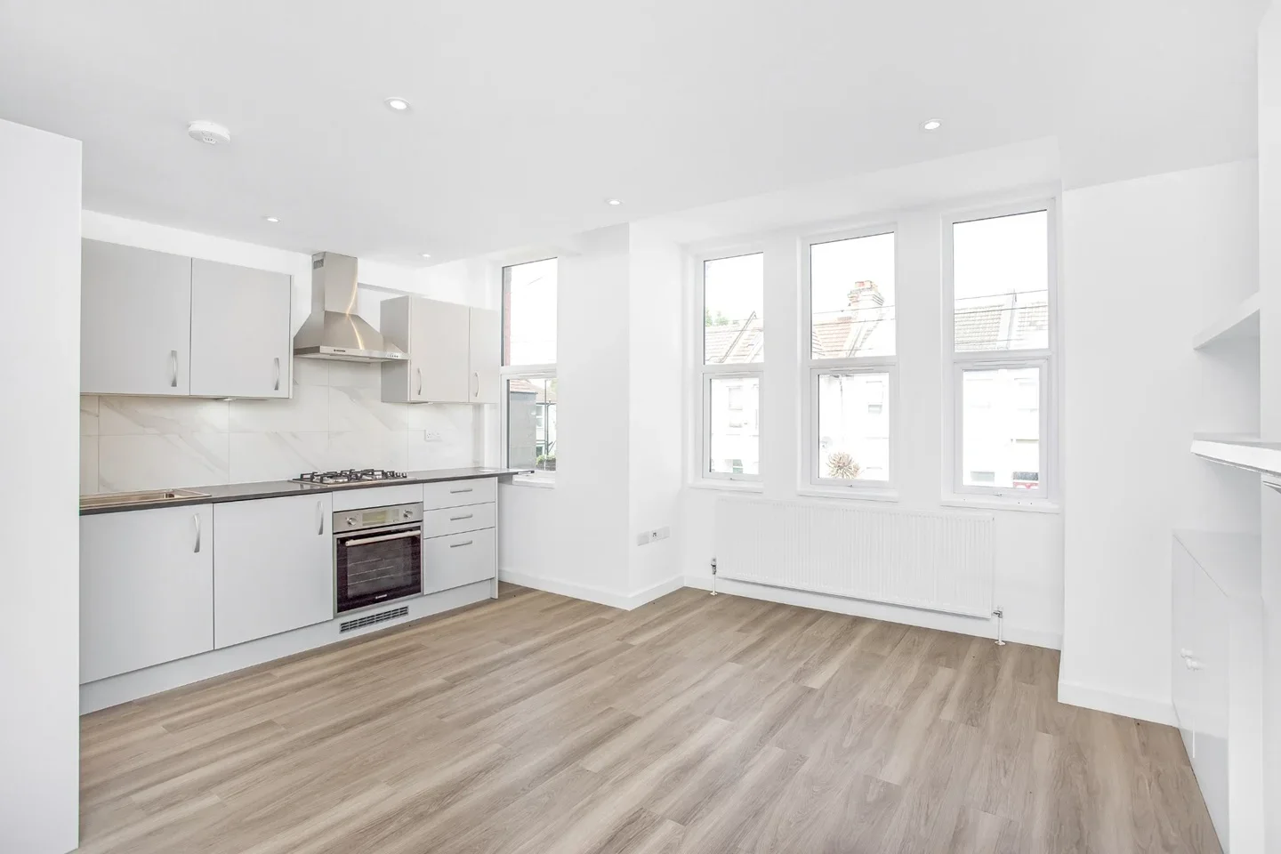 Flat Sangley Road in Greater London