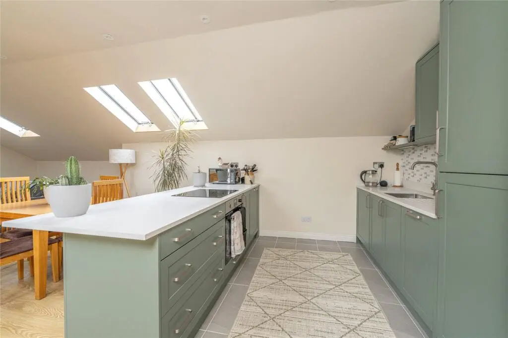 Flat Andrew Wood Court in City of Edinburgh