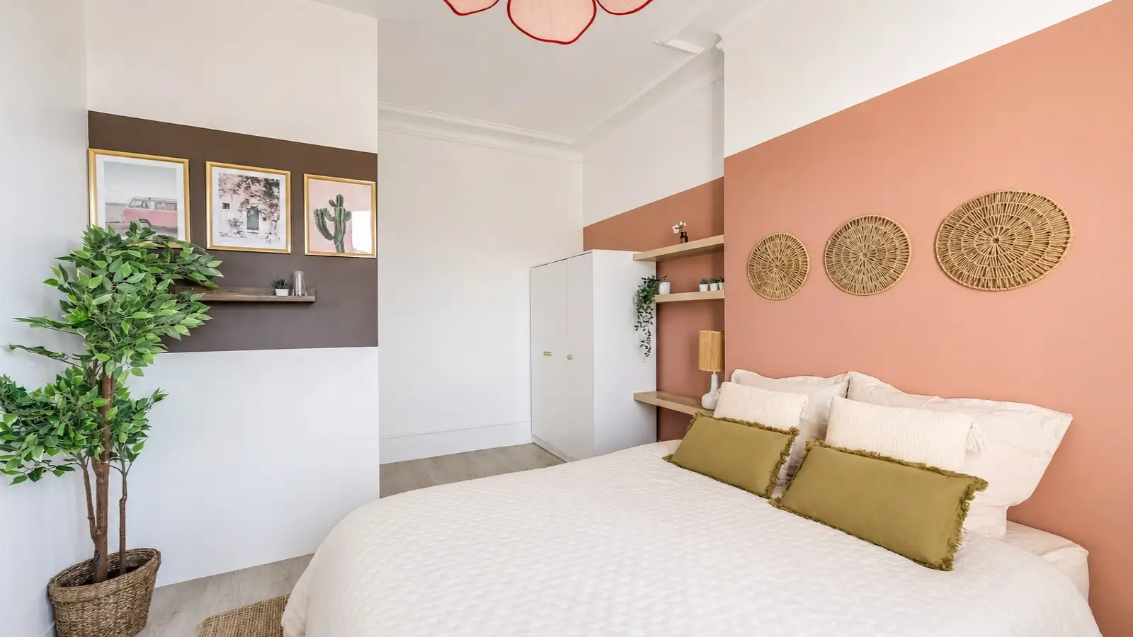 Room Boulevard de la Chapelle in Paris