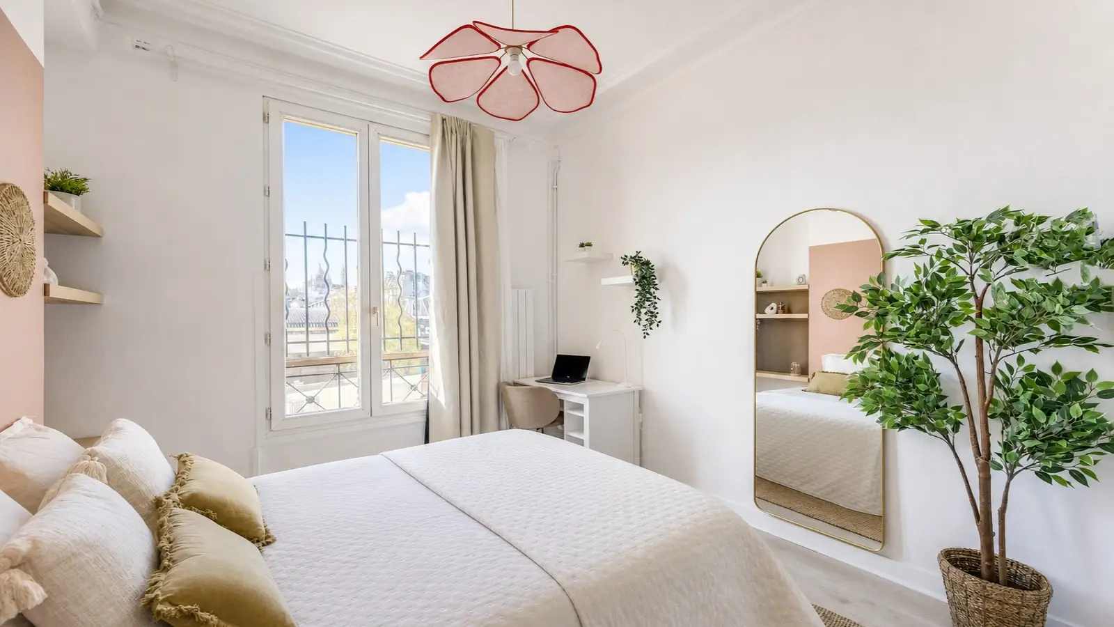 Room Boulevard de la Chapelle in Paris