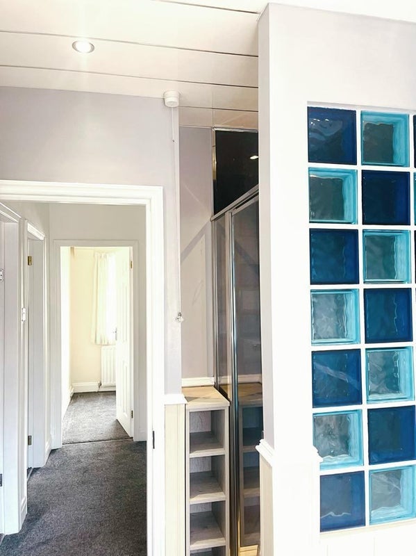 Room St. Barnabas' Road in Middlesbrough