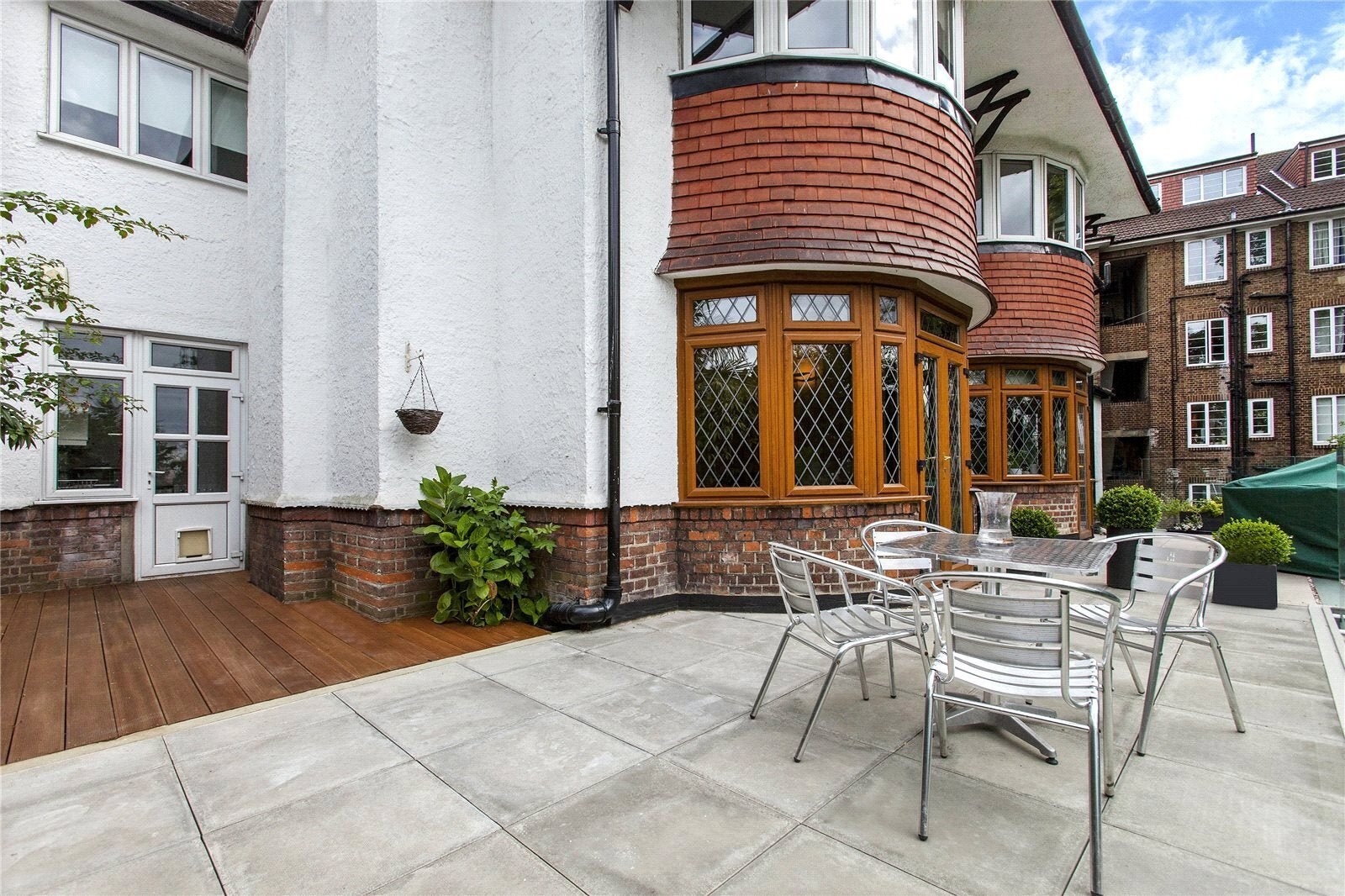 Flat West Heath Road in Greater London