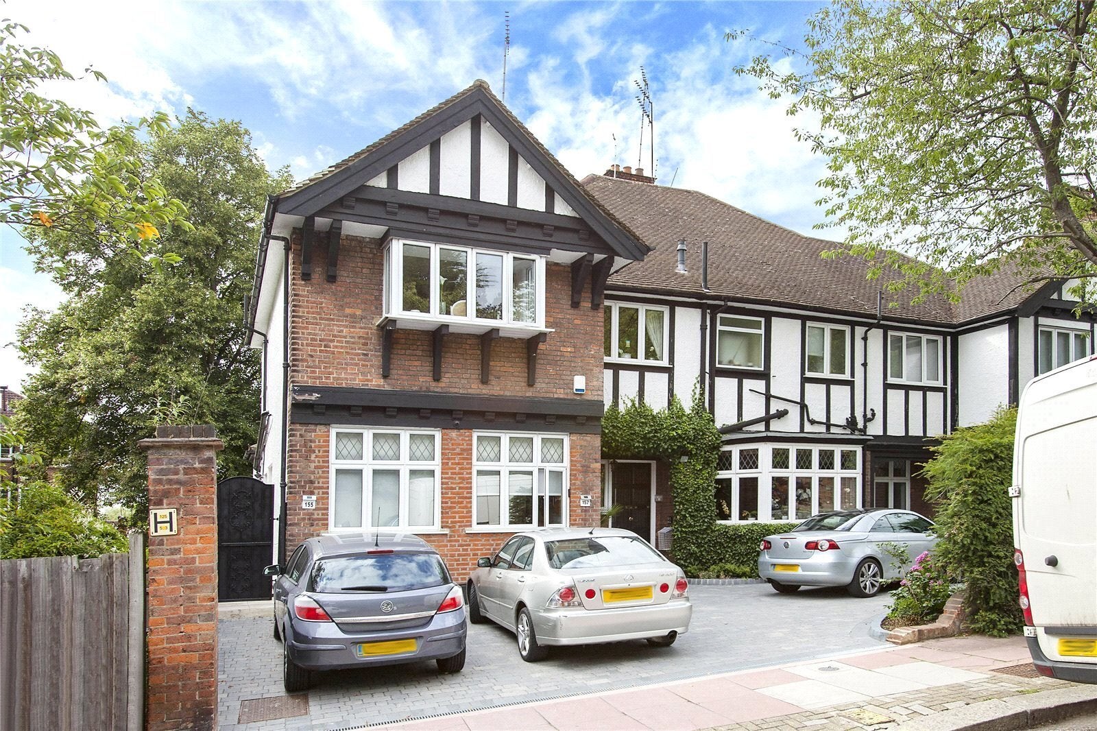 Flat West Heath Road in Greater London