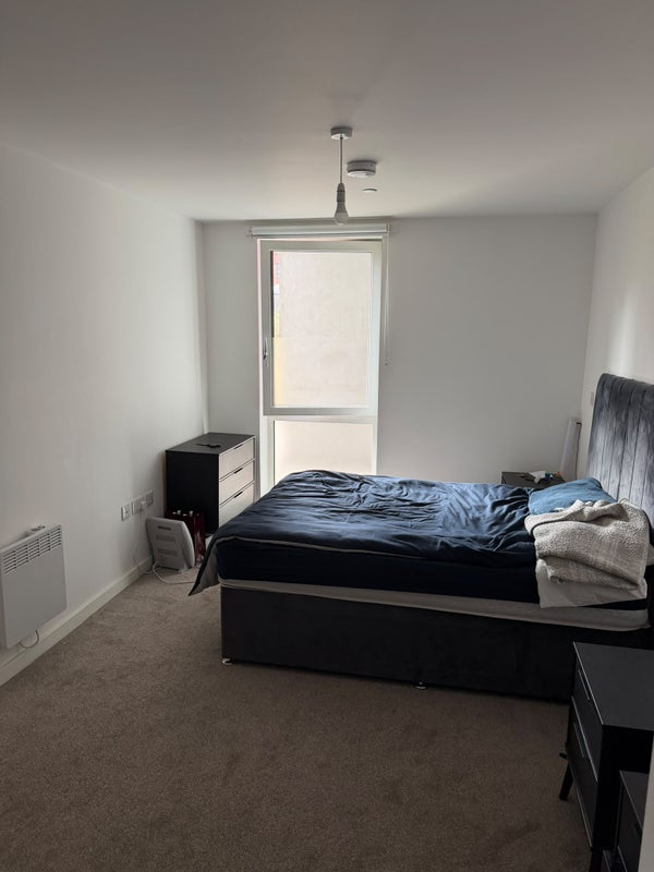 Room Chapel Street in Salford