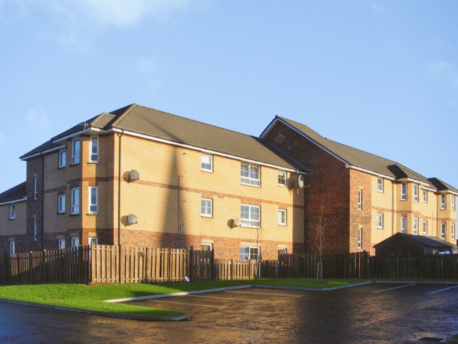 Flat West End in West Calder