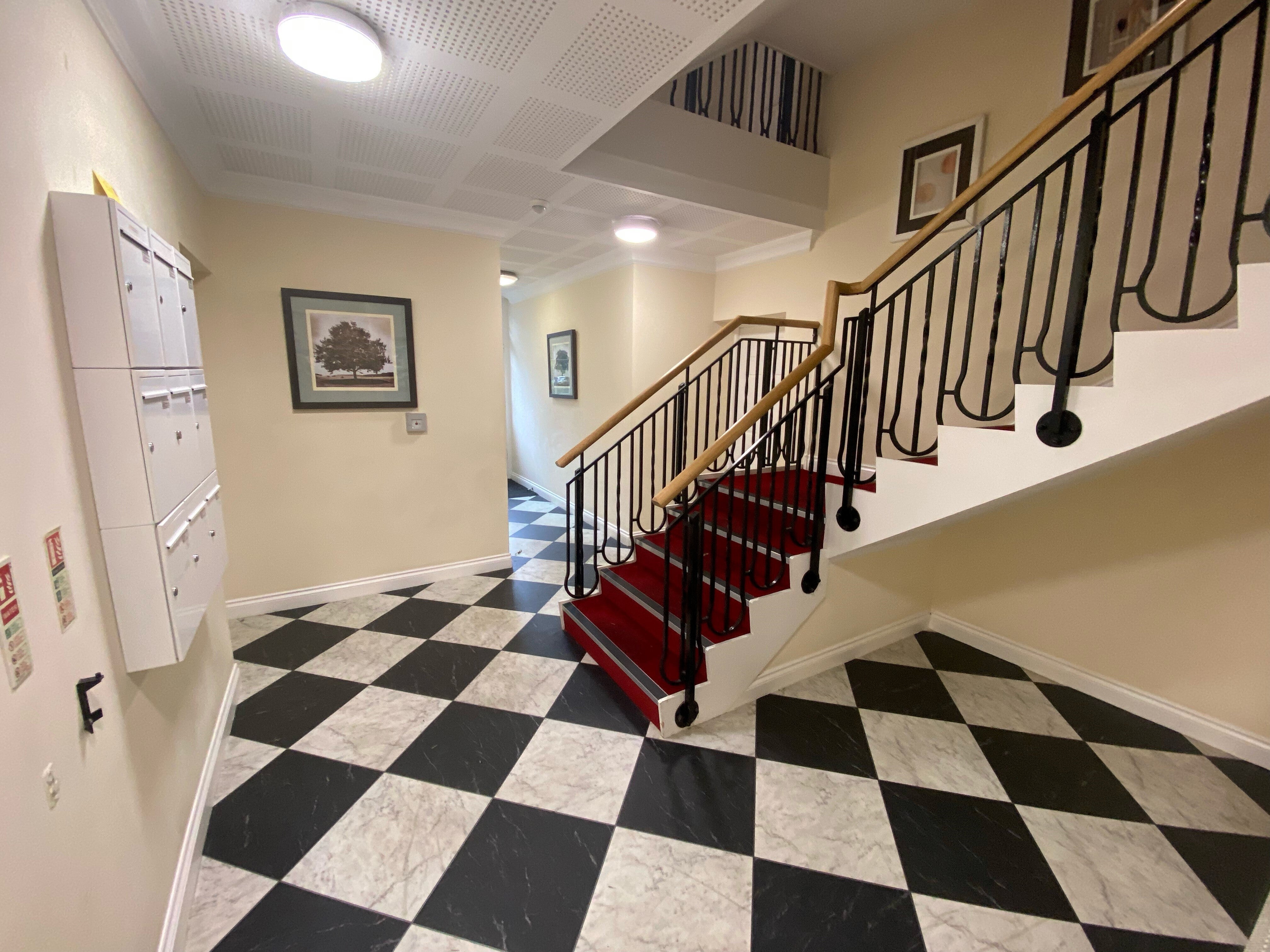 Flat John Cullis Gardens in Royal Leamington Spa