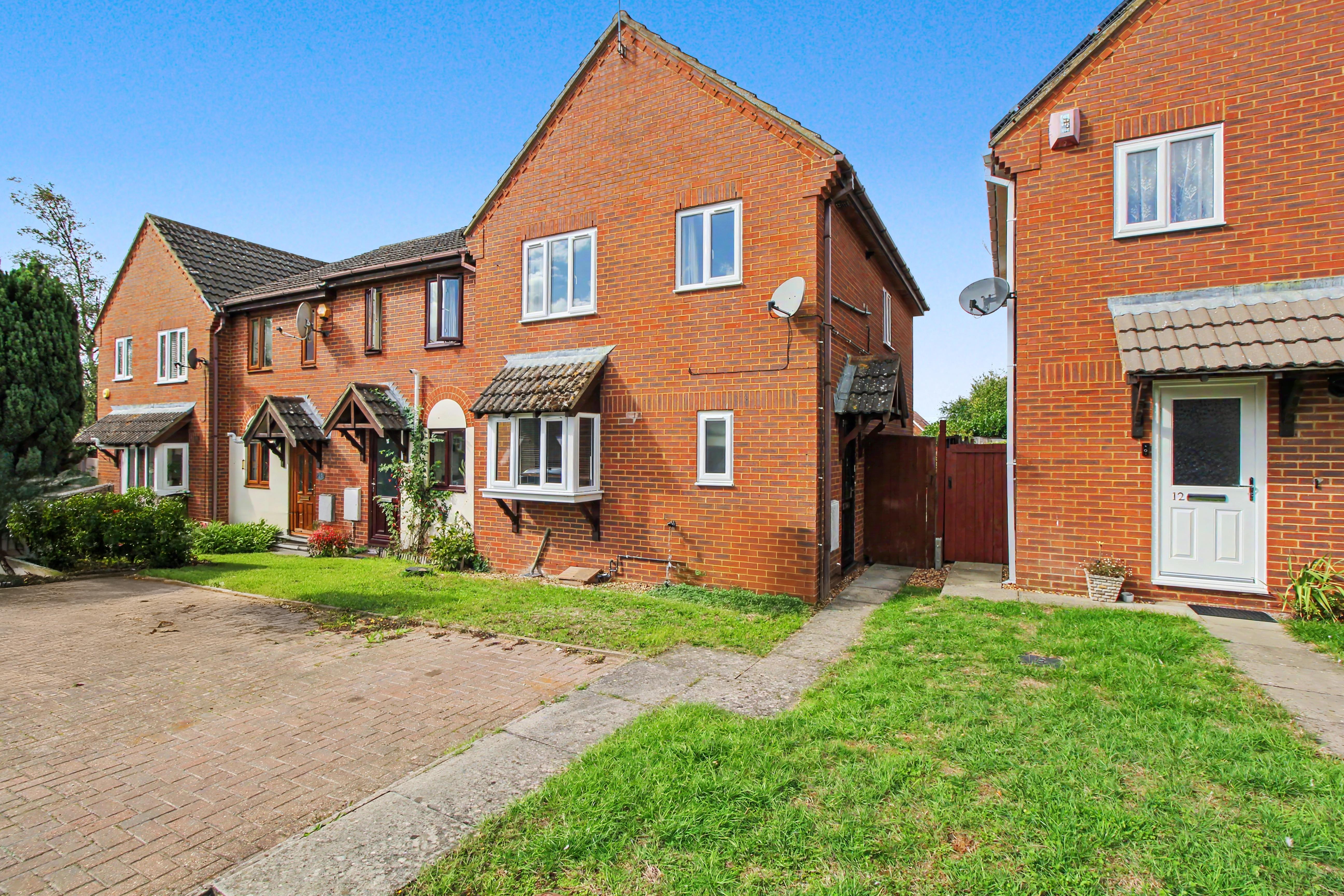 House Faraday Court in Thrapston