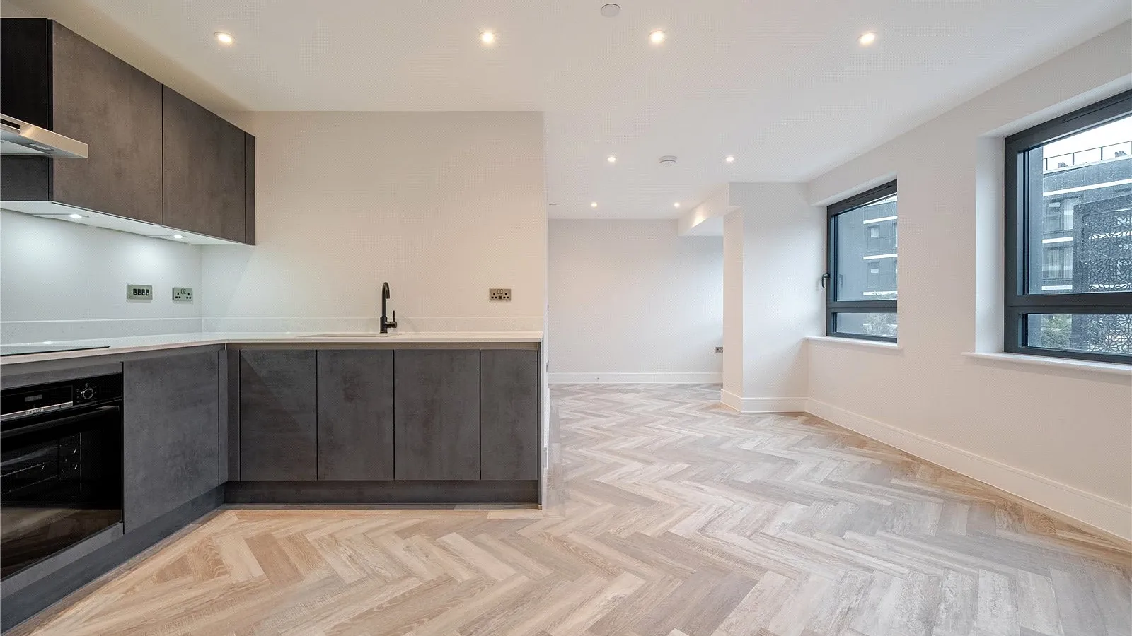 Flat Fairgreen in Greater London
