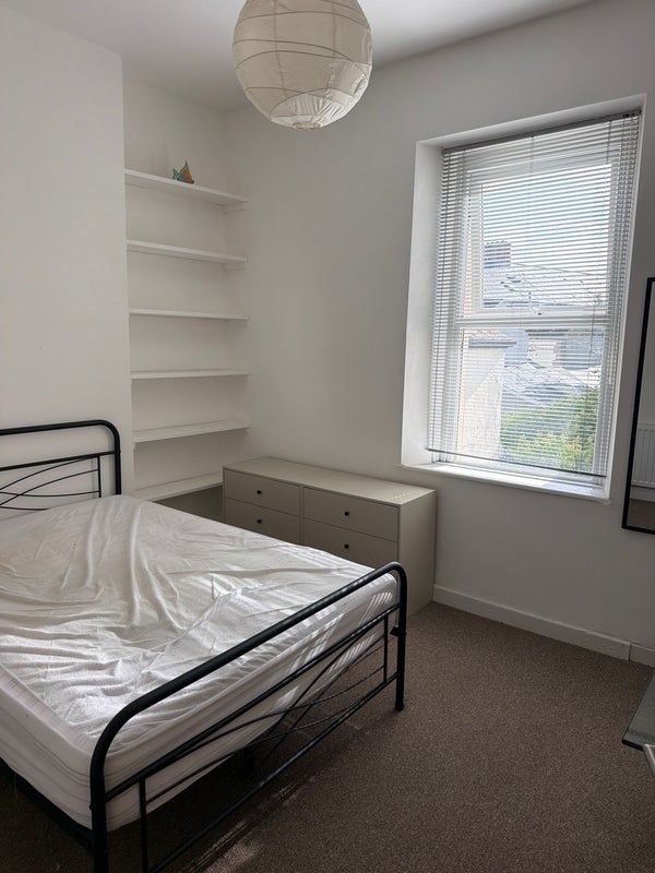 Room South Luton Place in Cardiff