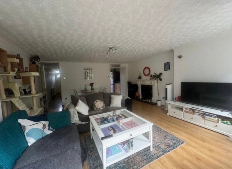 Room Ida Road in Greater London