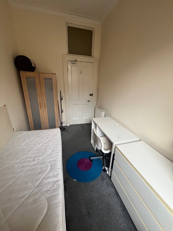 Room South Clerk Street in City of Edinburgh