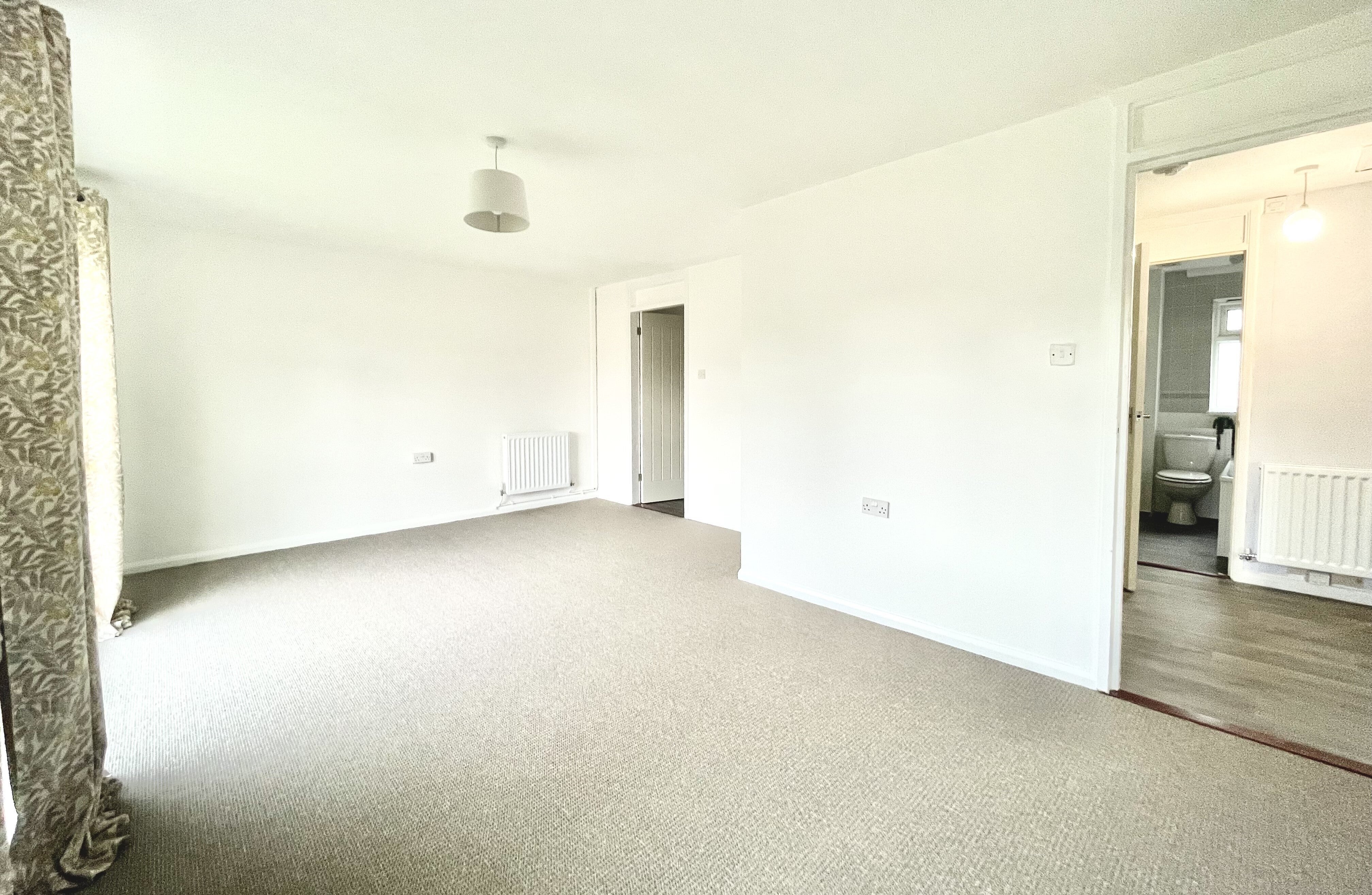Flat Rifford Road in Exeter