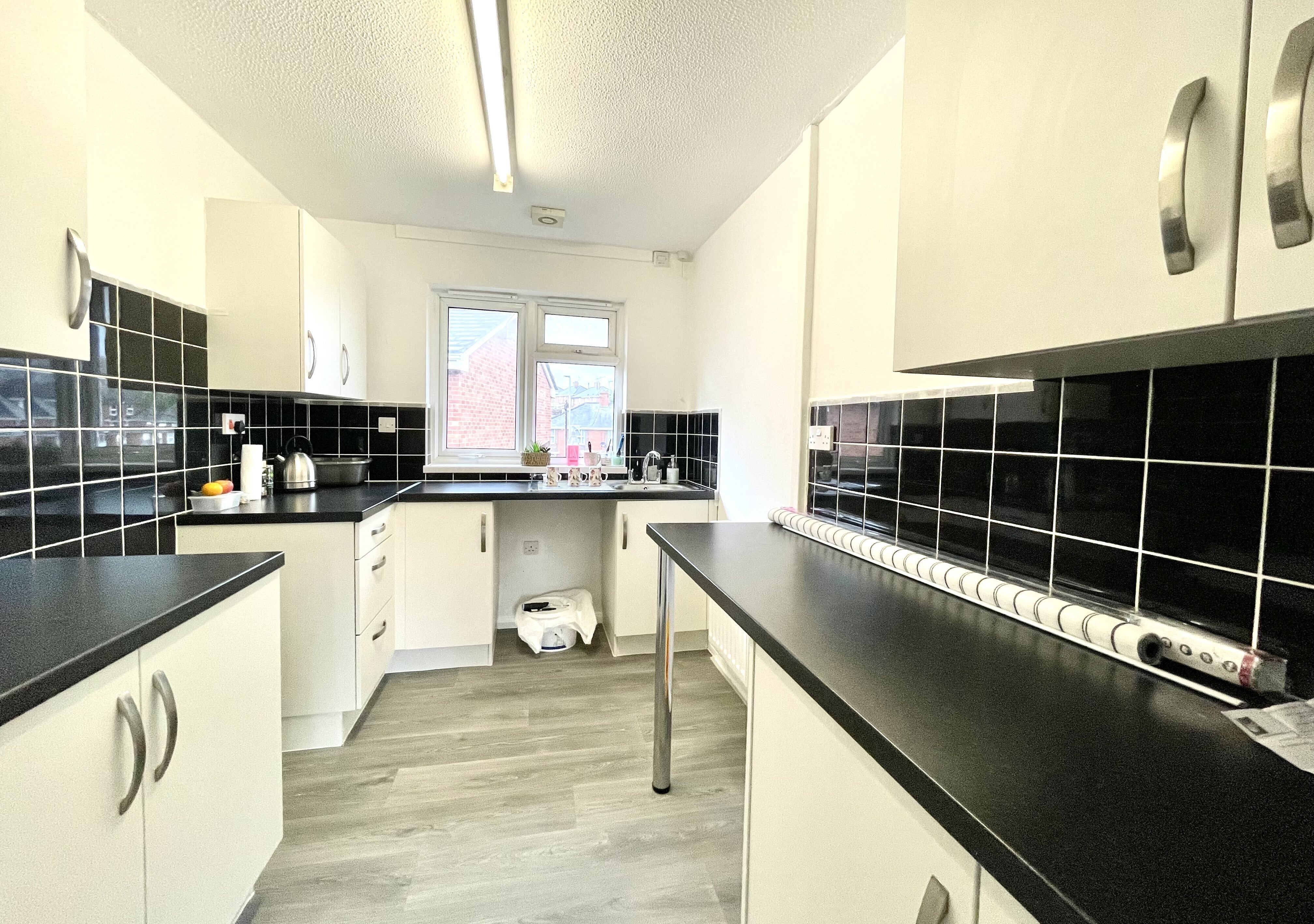 Flat Rifford Road in Exeter